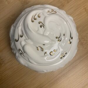 VINTAGE 1999 Lenox Fine Ivory China  Dolphin Serenade Music Trinket Box WORKS